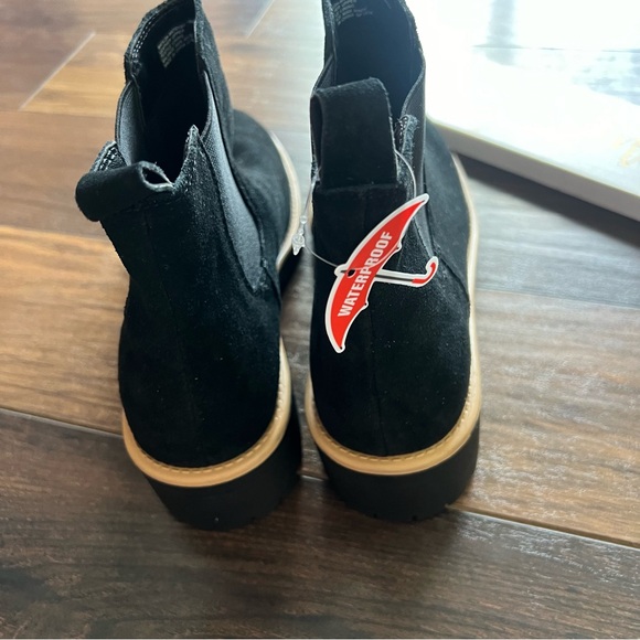 Blondo Matilda Waterproof Lug Sole Boots NWT - Picture 5 of 9